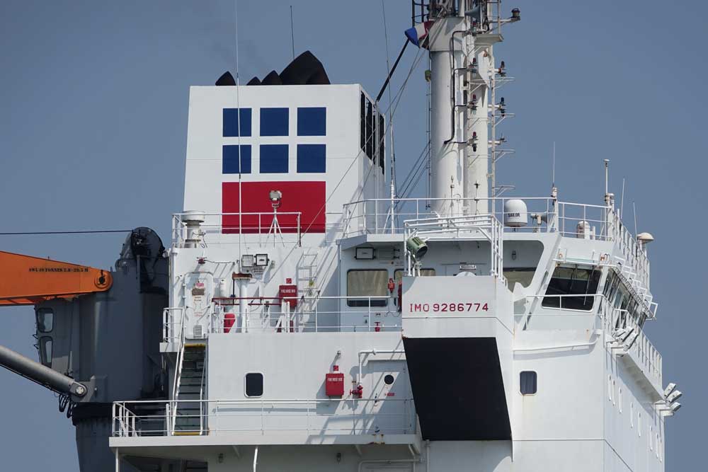 MPC Container Ships Logo auf Schornstein