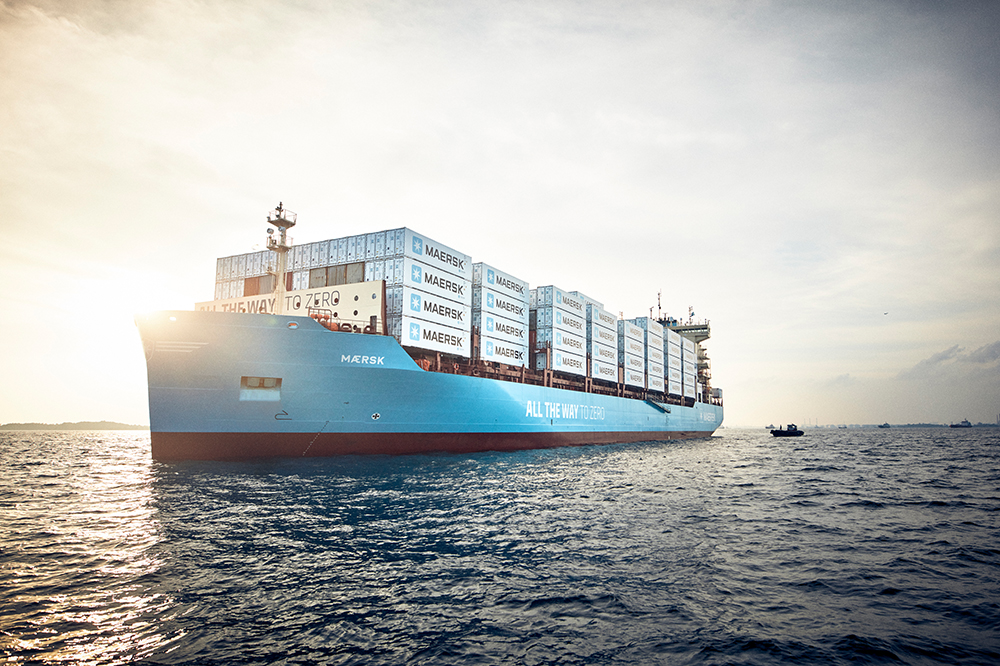 Laura Maersk feeder ship methanol