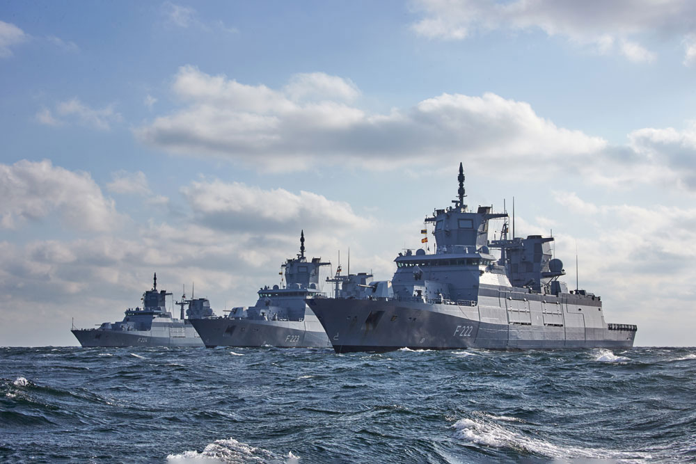ARGE F125 will continue to look after the frigates for another five years