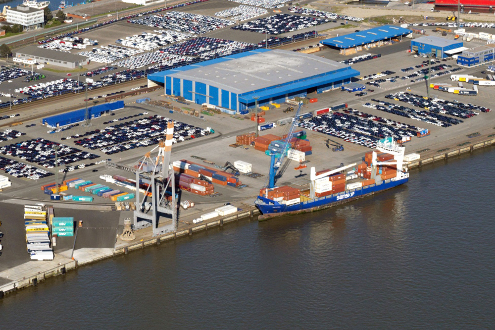 Samskip Containerdiest in Cuxhaven, Ports, Lower Saxony