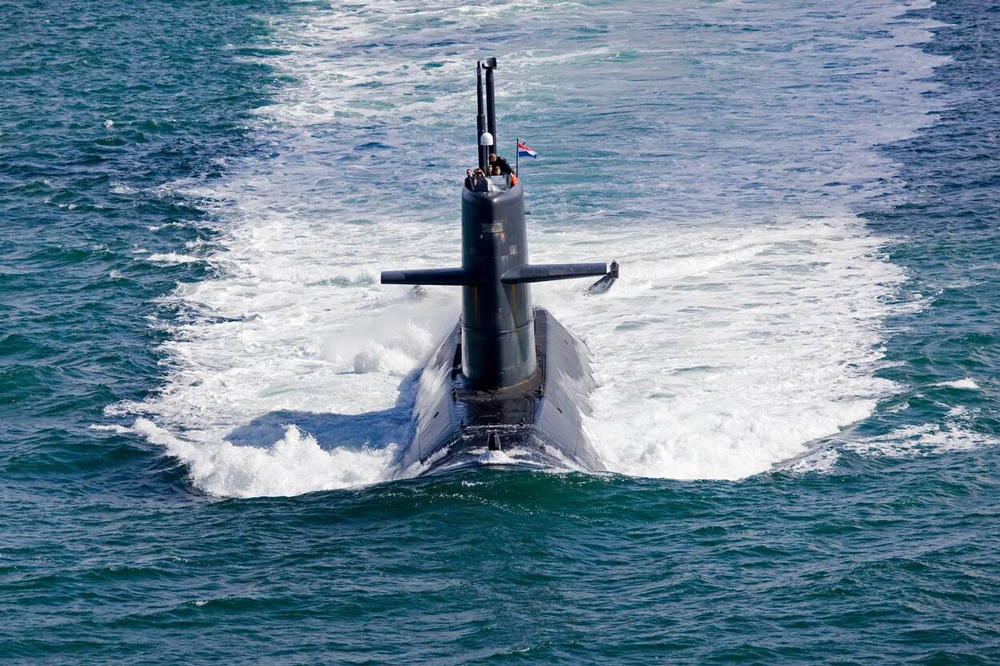 Submarines, Walrus, Naval, ladies, TKMS