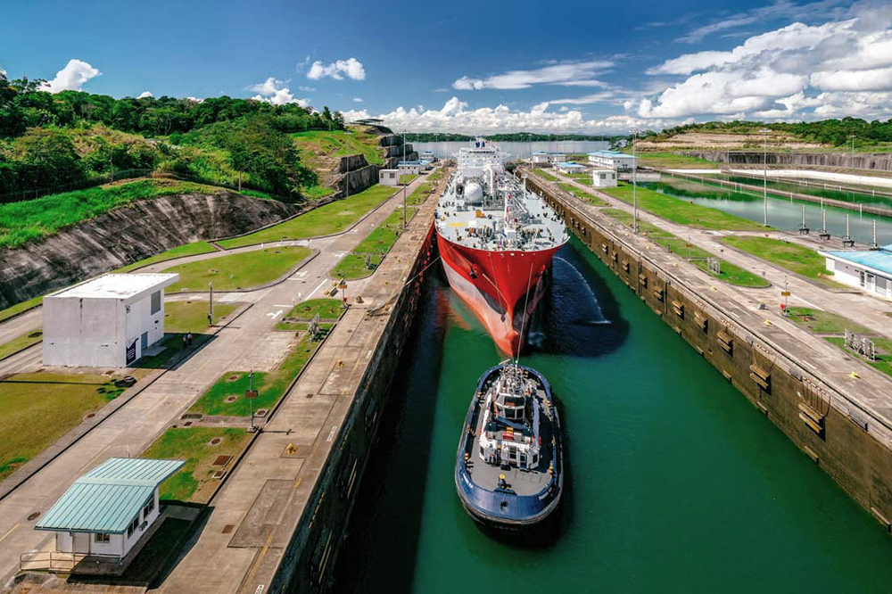 Trump, Product tanker, Panama Canal, ACP, Panama