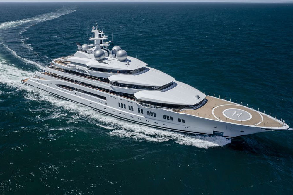 The seized "Amadea" can be purchased at auction for a minimum bid of 10 million US dollars