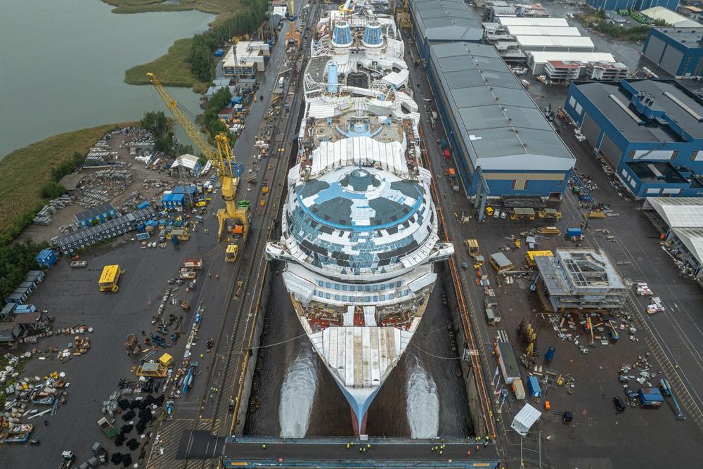 Legend of the Seas2 1000x667 noborder 1