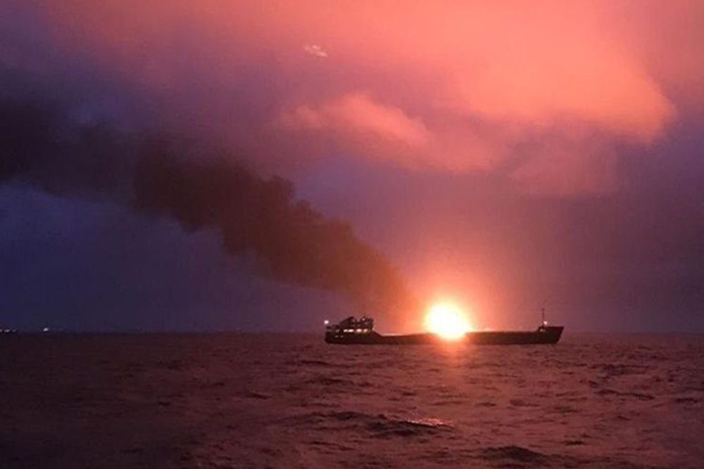 US Central Command, Huthi, Tanker, Red Sea, Lines