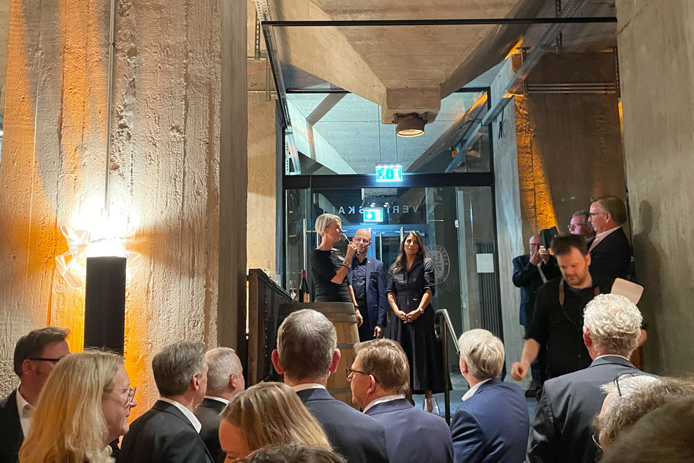 Bureau Veritas: Ramona Zettelmeier welcomed guests to Vino@Verita in her new role for the first time