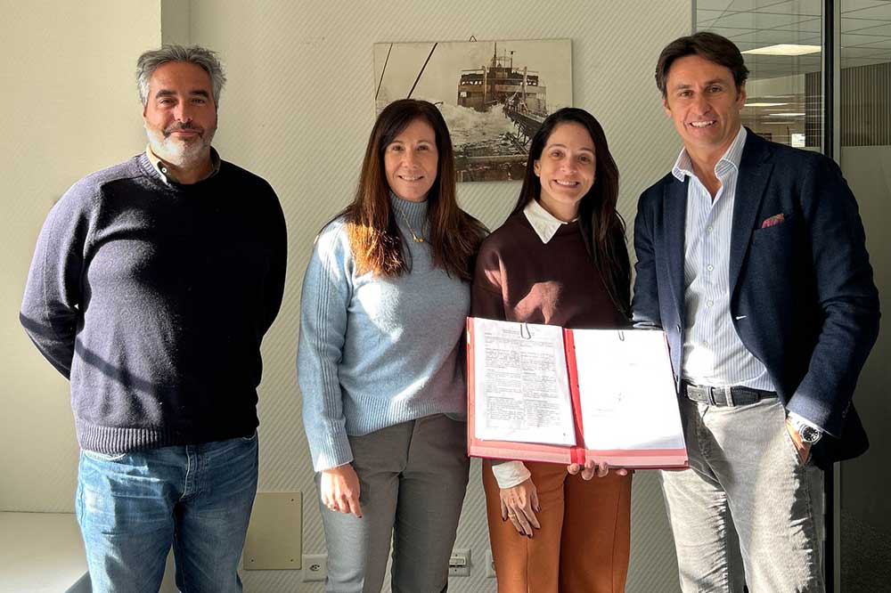 Ifchor Galbraith, Broker, Shipbroker, Aries Shipping