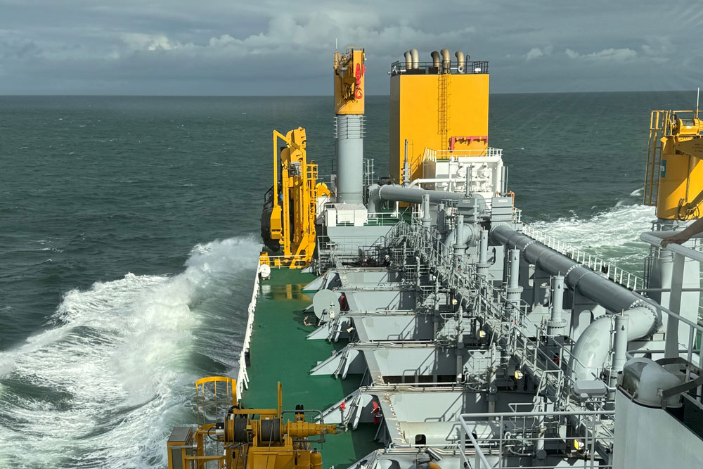 Blohm+Voss delivers "Sietas dredger“ 2 Der Bagger wird in Wilhelmshaven stationiert und durch das Wasserstraßen- und Schifffahrtsamt Weser-Jade-Nordsee bereedert