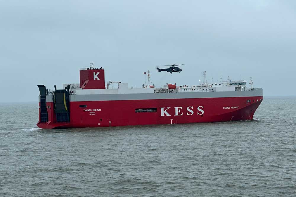 Thames Highway" car transporter