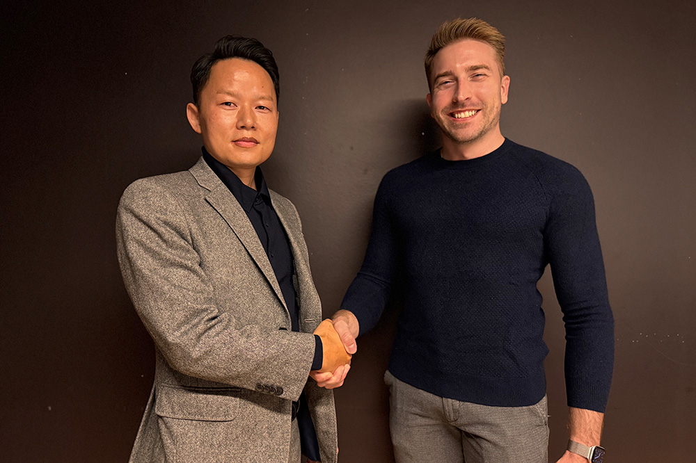 Jyouichi Syou, Representative of Japan at OceanScore and Leo Grayson, Head of Commercial - APAC at OceanScore. (Photo source: OceanScore)