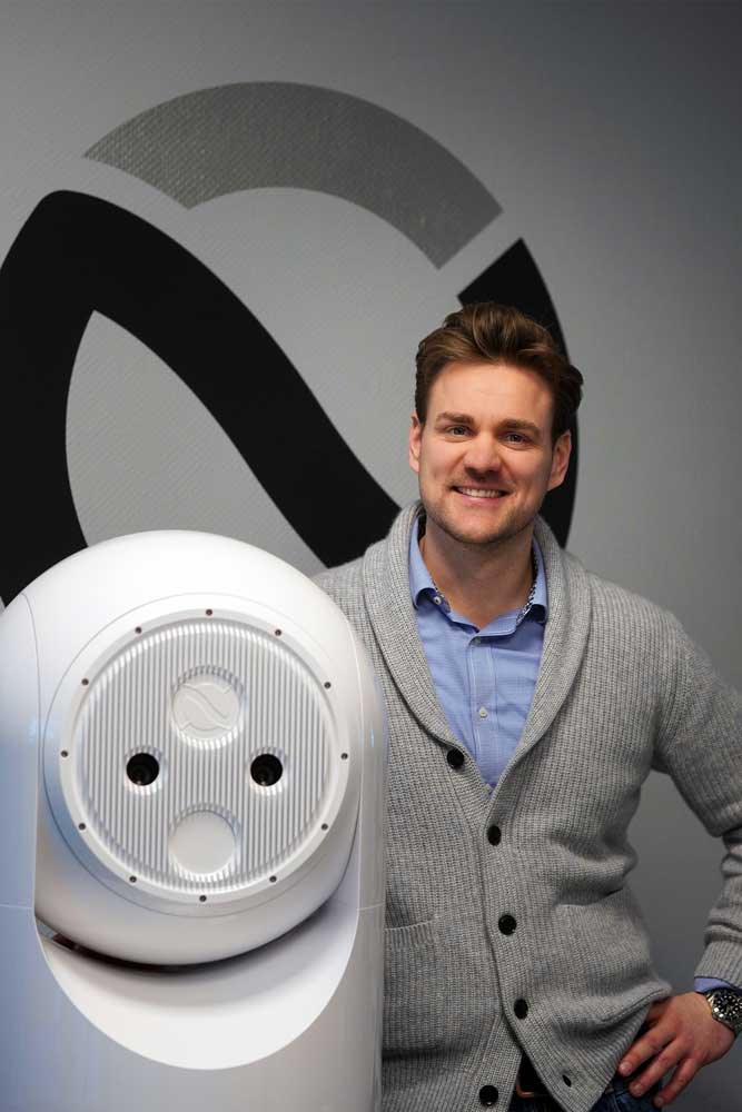 Optonaval receives order for "Polarstern" 1 Managing Director Christopher Schäding is delighted with the TKMS order (© Optonaval)