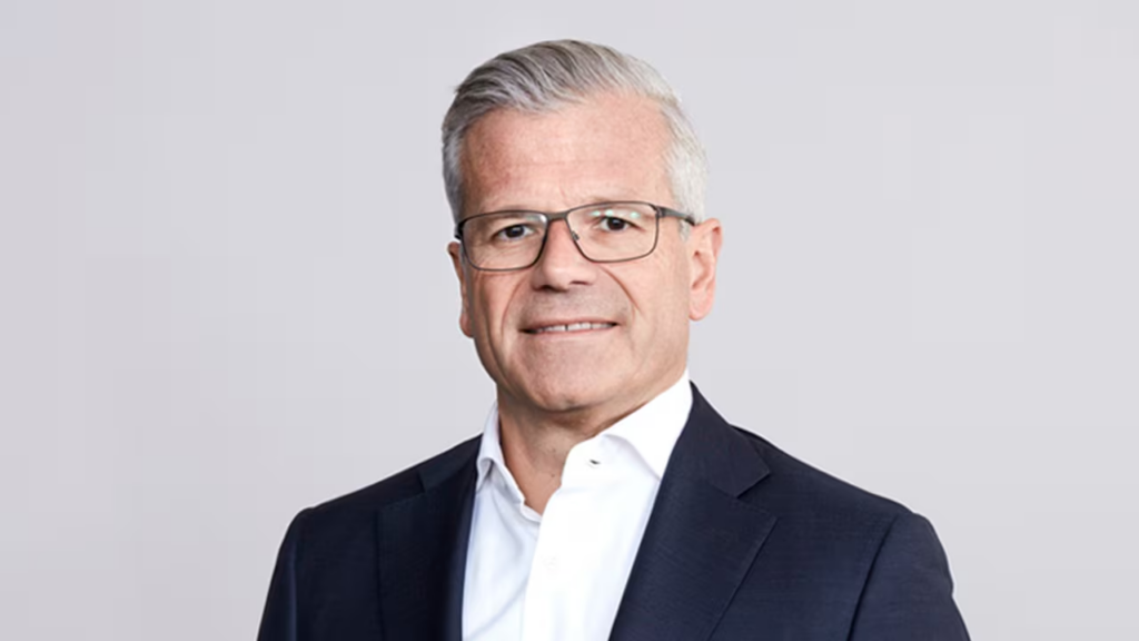 CEO of Maersk: Vincent Clerk