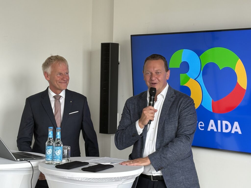 Jens Meier (HPA) and Felix Eichhorn (Aida) at an event on Thursday at Carnival's German headquarters