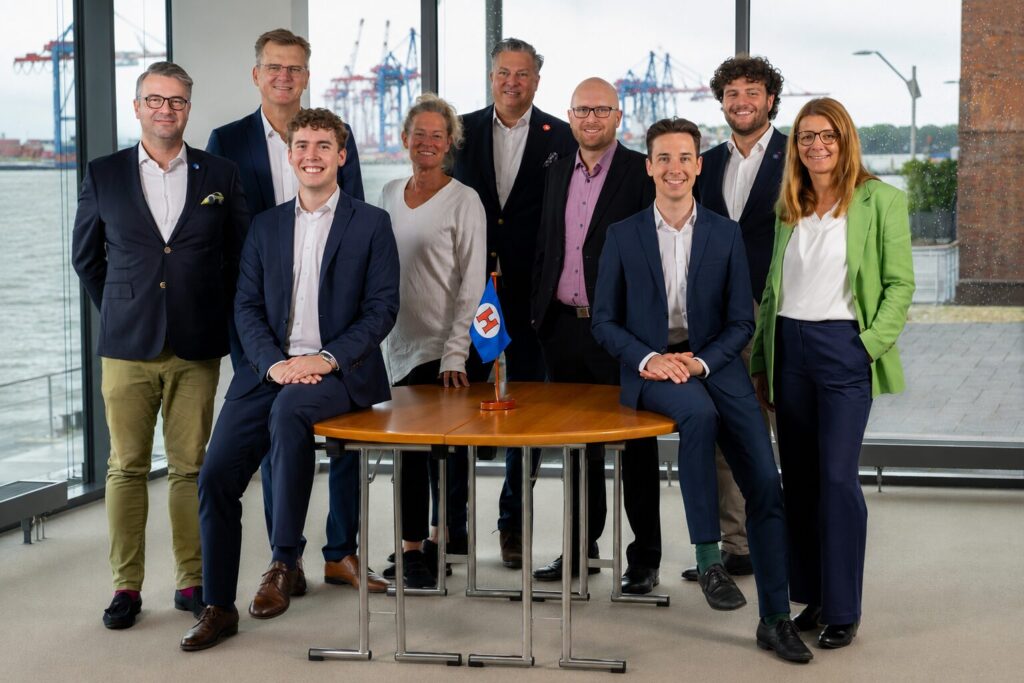 The team behind Hanse Bereederung (© Hanse Bereederung)