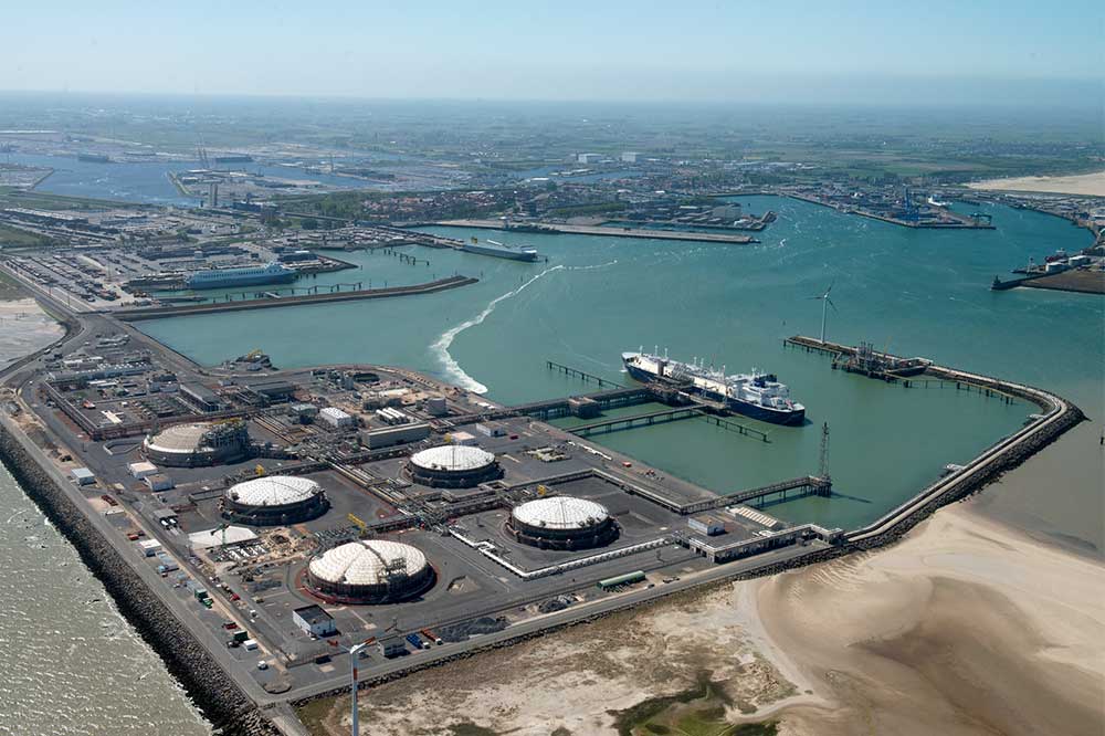 Medium Fluxys LNG terminal 2022