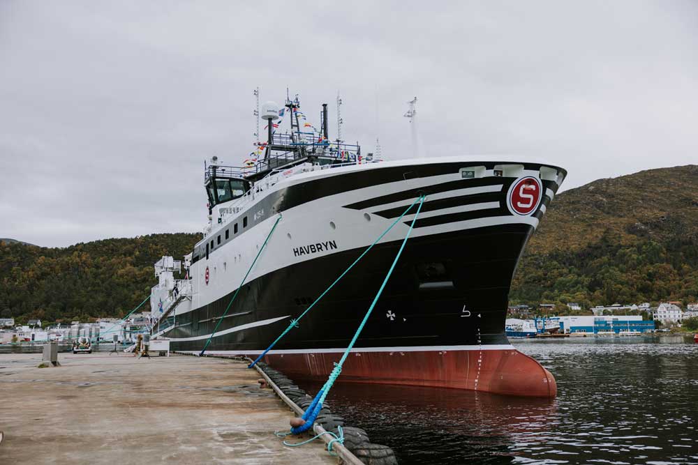 The ‘Havbryn’ was christened in Ålesund (© Vard)
