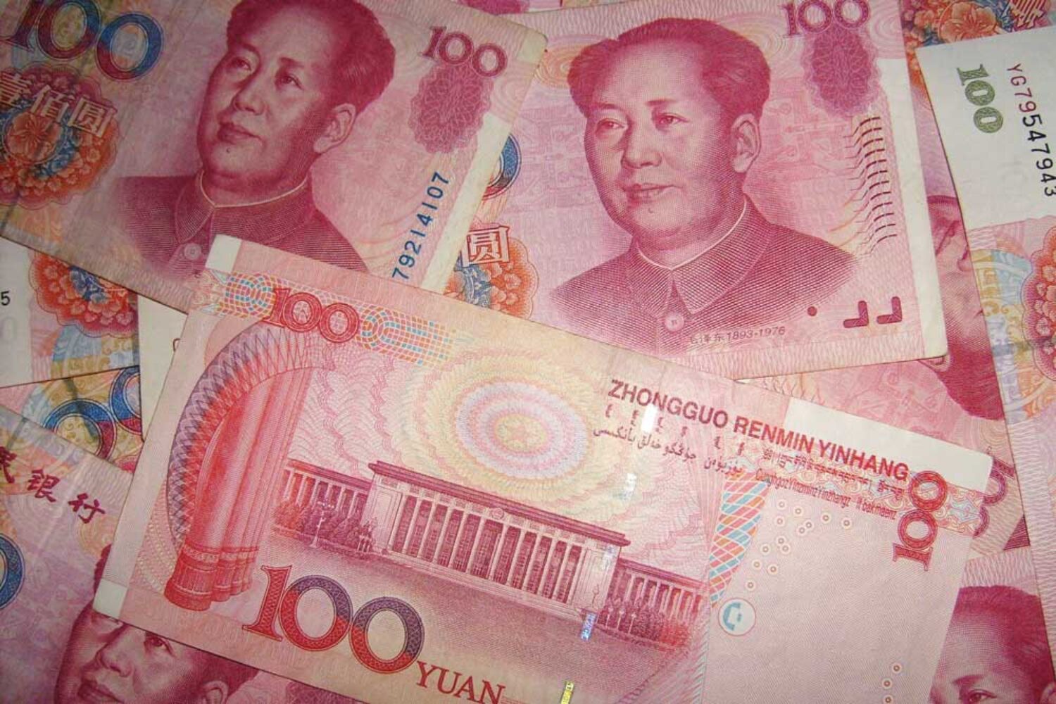 100-yuan banknotes