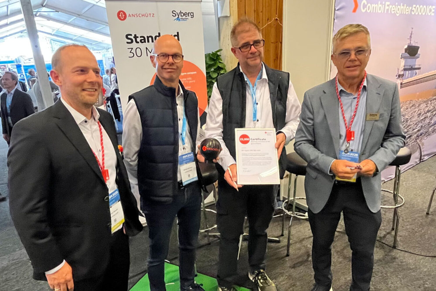During the Donsö Shipping Meet, Volker Wenzel, Area Sales Manager Scandinavia (left), presented Furetank with a commemorative certificate
