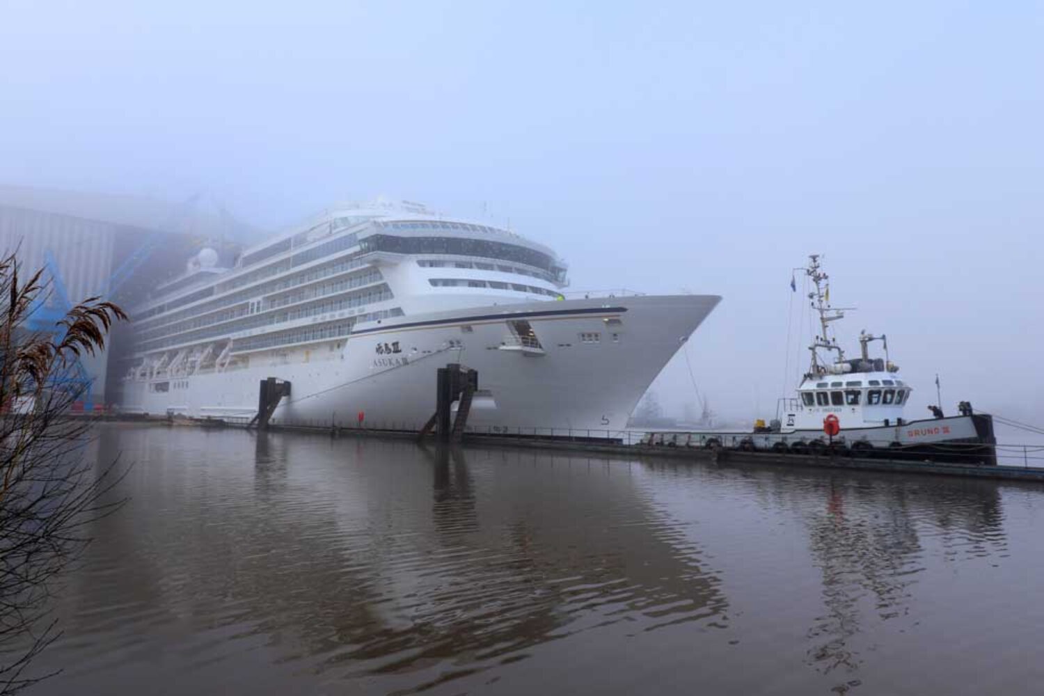 The NYK cruise ship ‘"Asuka III" leaves the construction dock at Meyer Werft