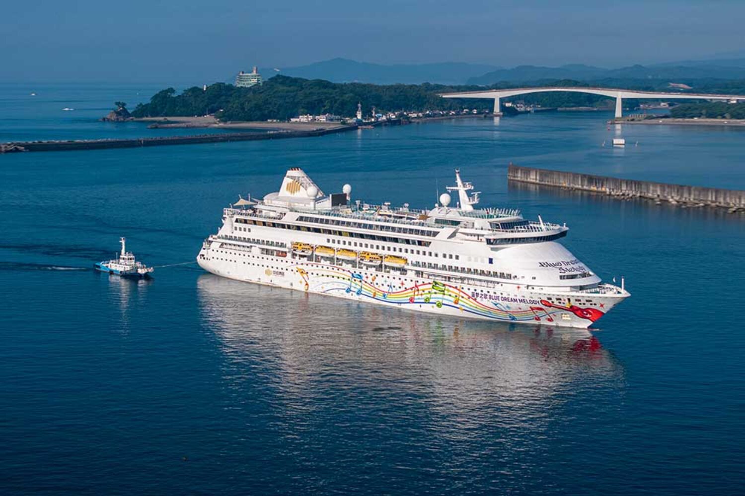 Blue Dream Melody" cruise ship