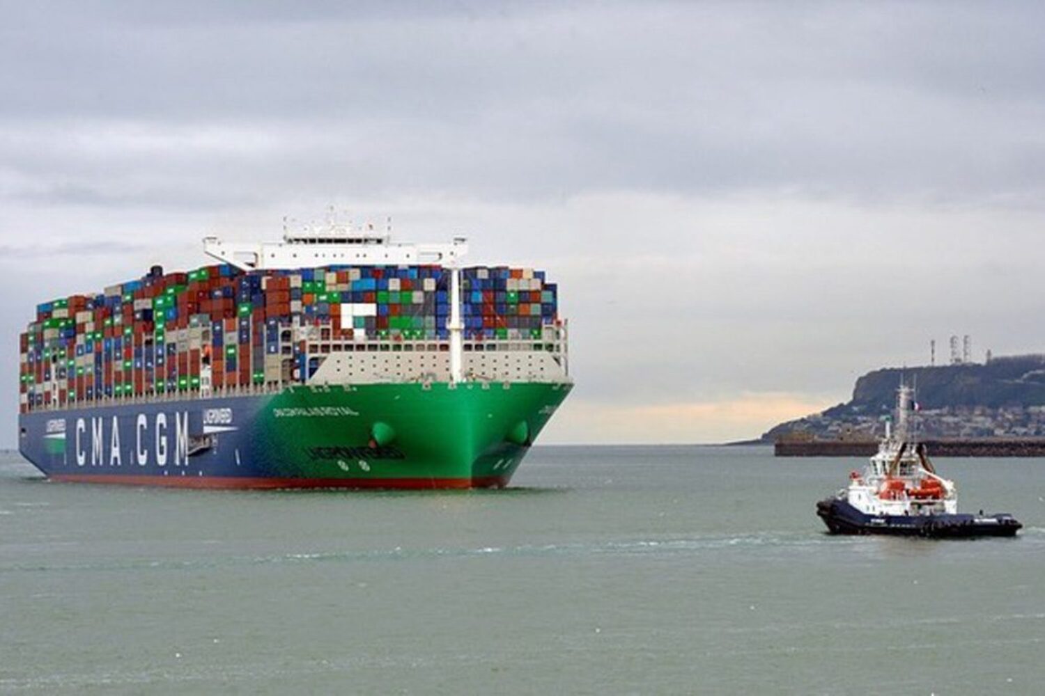 The “CMA CGM Palais Royal” off Le Havre