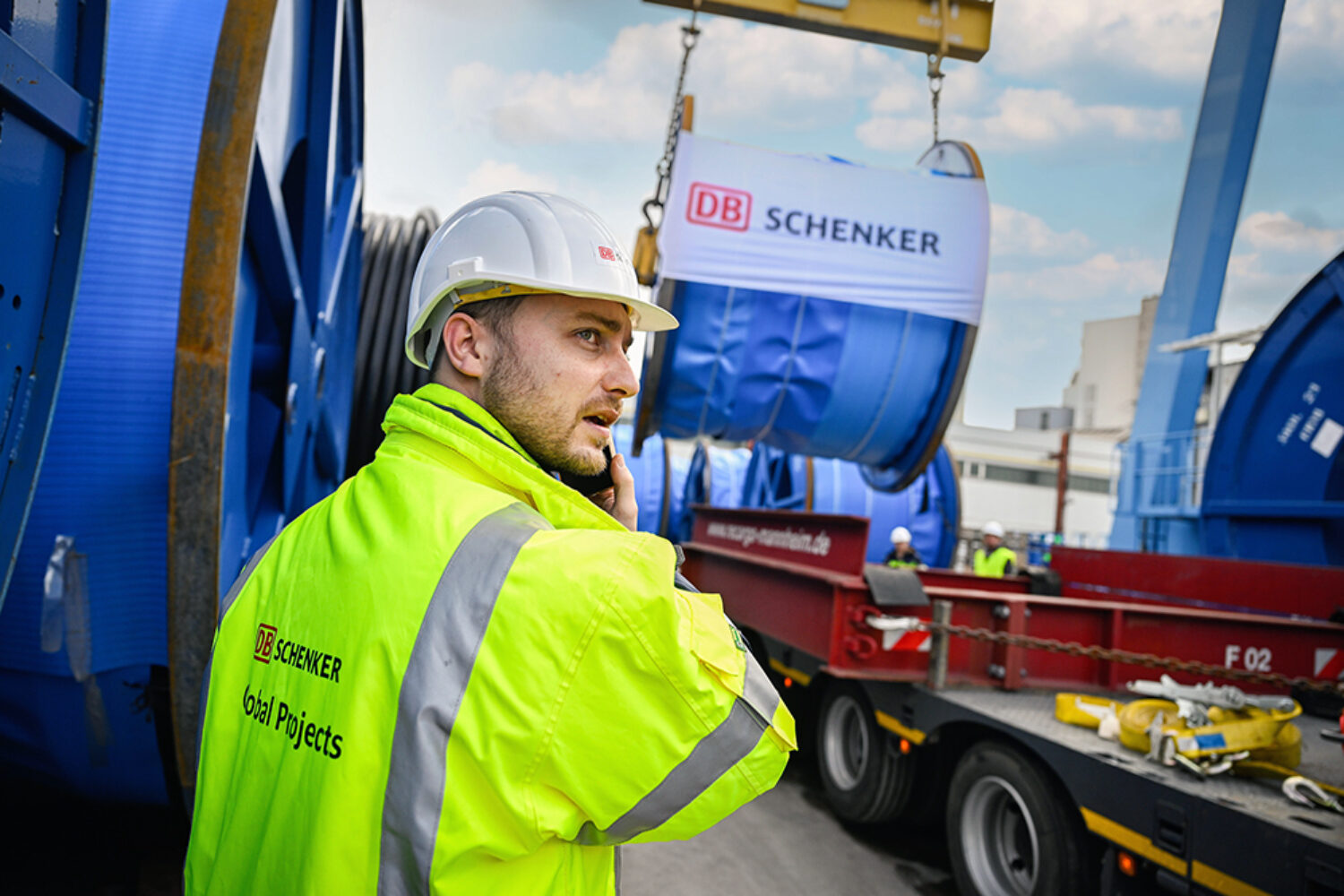 DB Schenker cable drum loading breakbulk general cargo