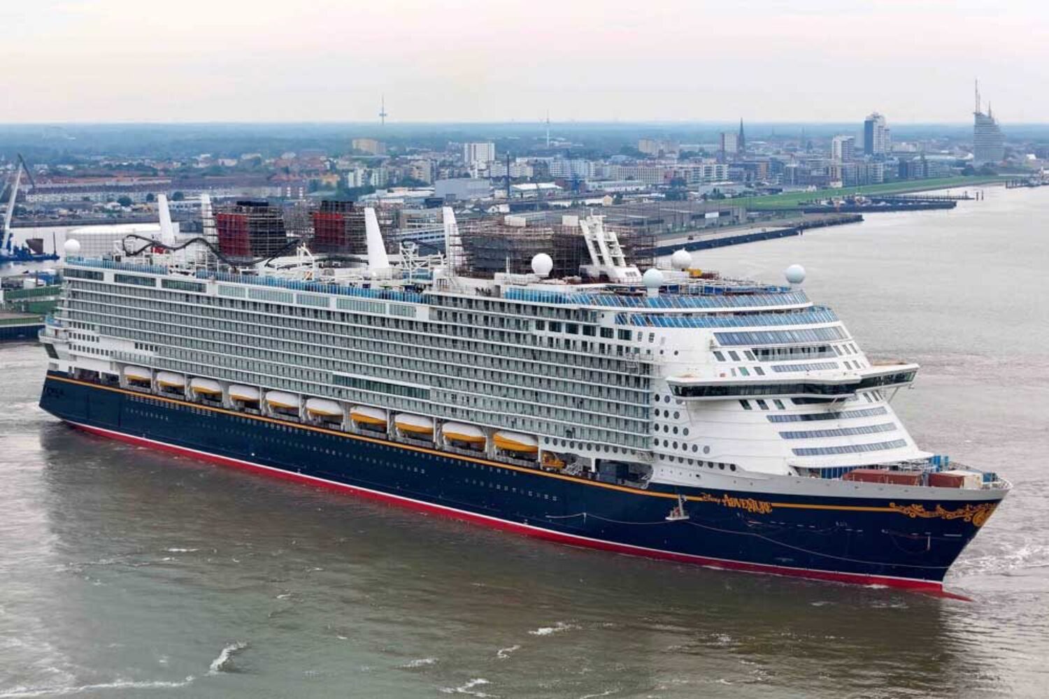 "Disney Adventure" in Bremerhaven