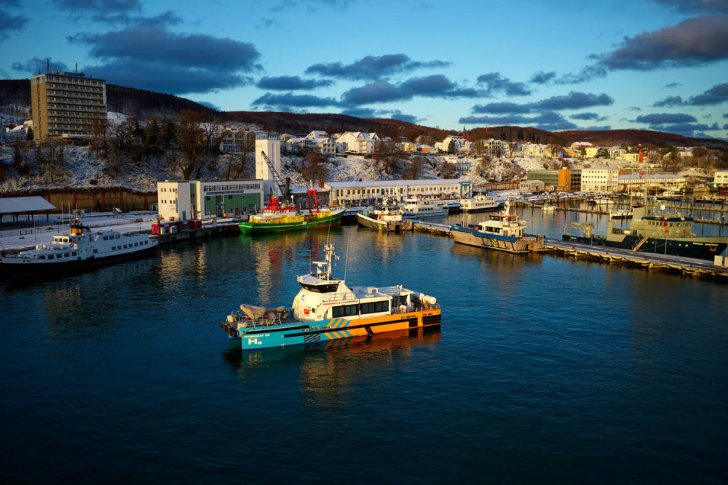 The "Hydrocat 55" offers space for 24 people