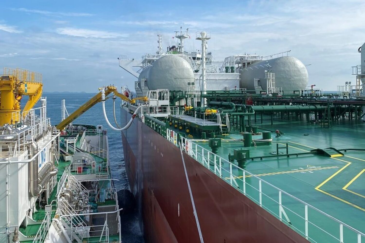 LNG bunkering in Singapore