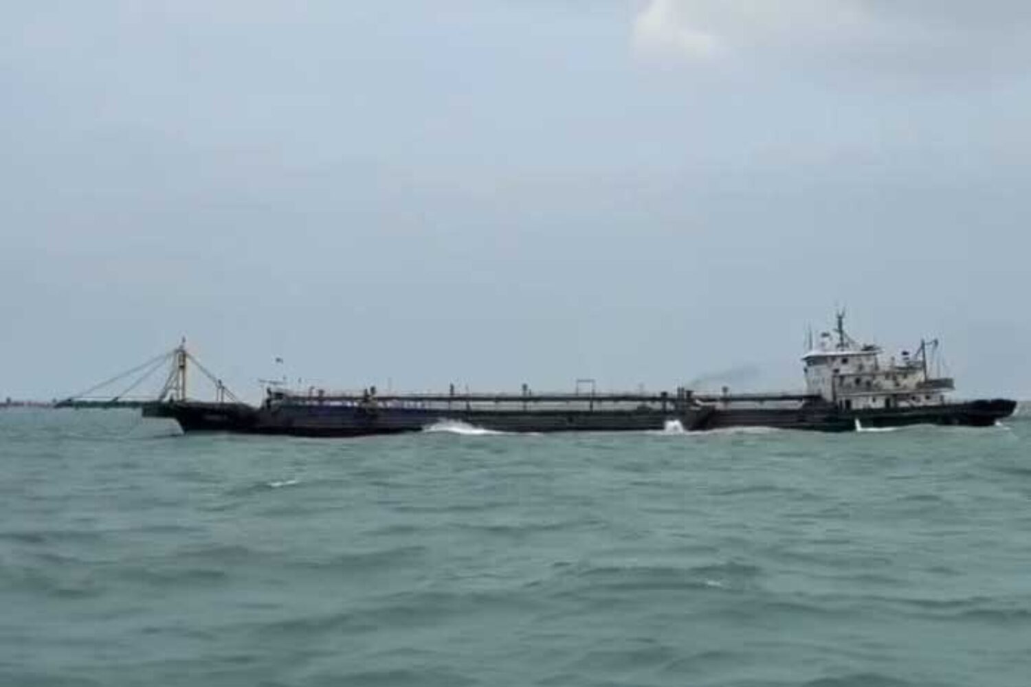 Dredger, Malaysia, MMEA, dredger, suction dredger