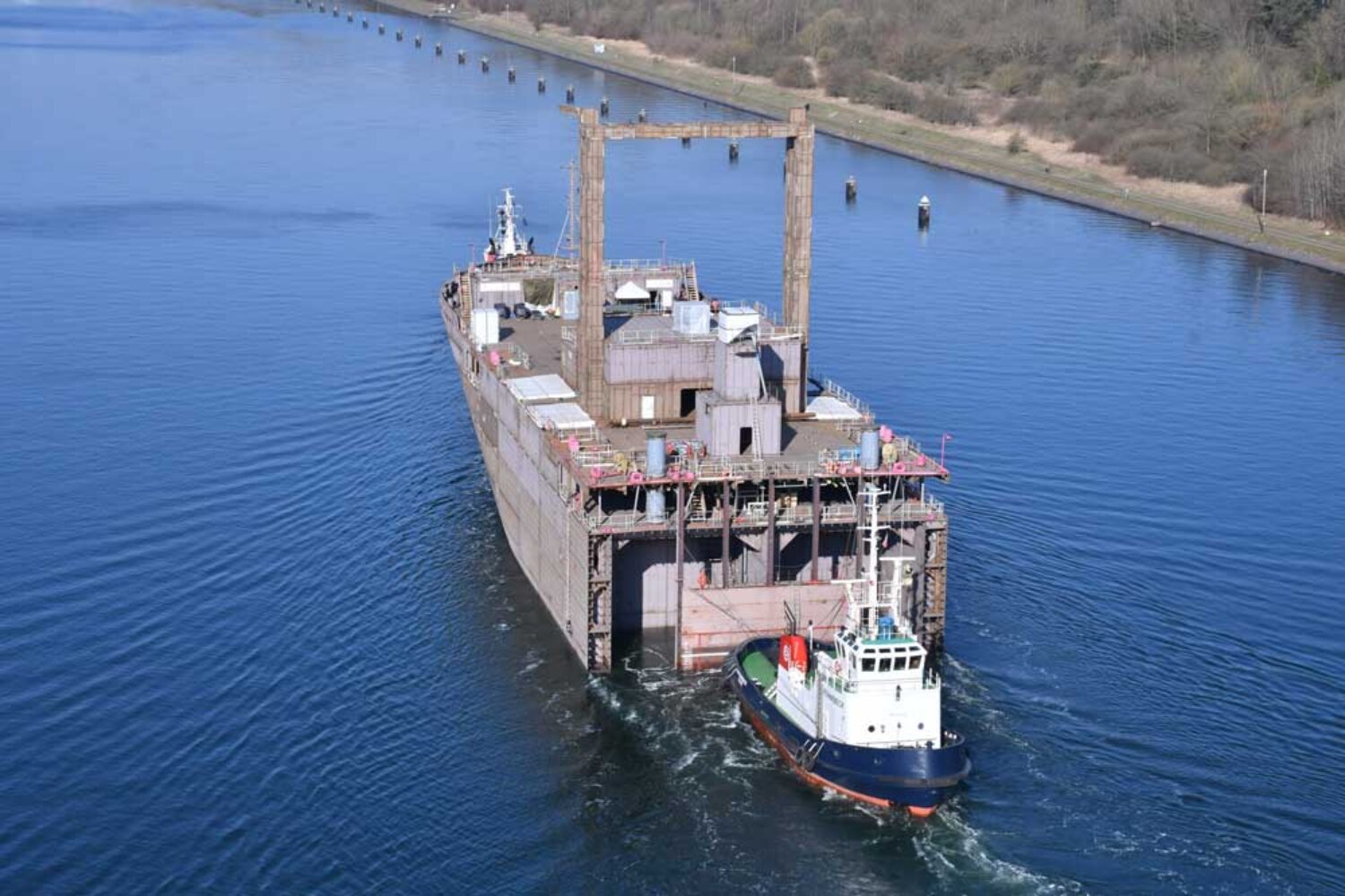 Naval tanker, Neptune, Meyer