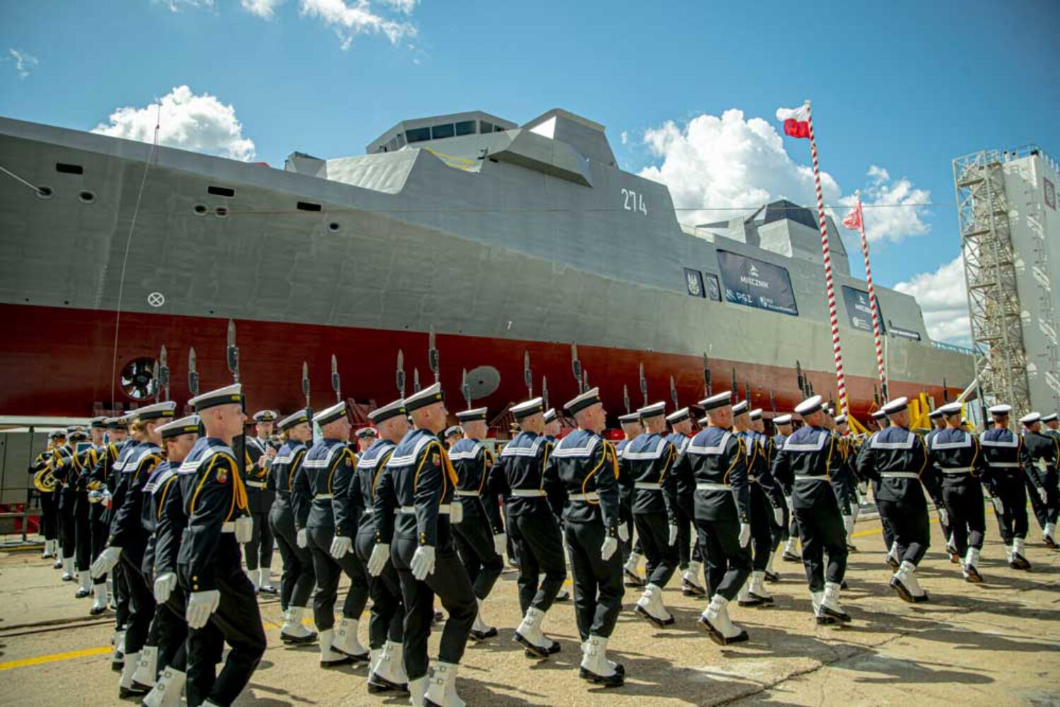 Miecznik: Launch of the first frigate at the Gdynia shipyard © PGZ Stocznia Wojenna Comcam.pl