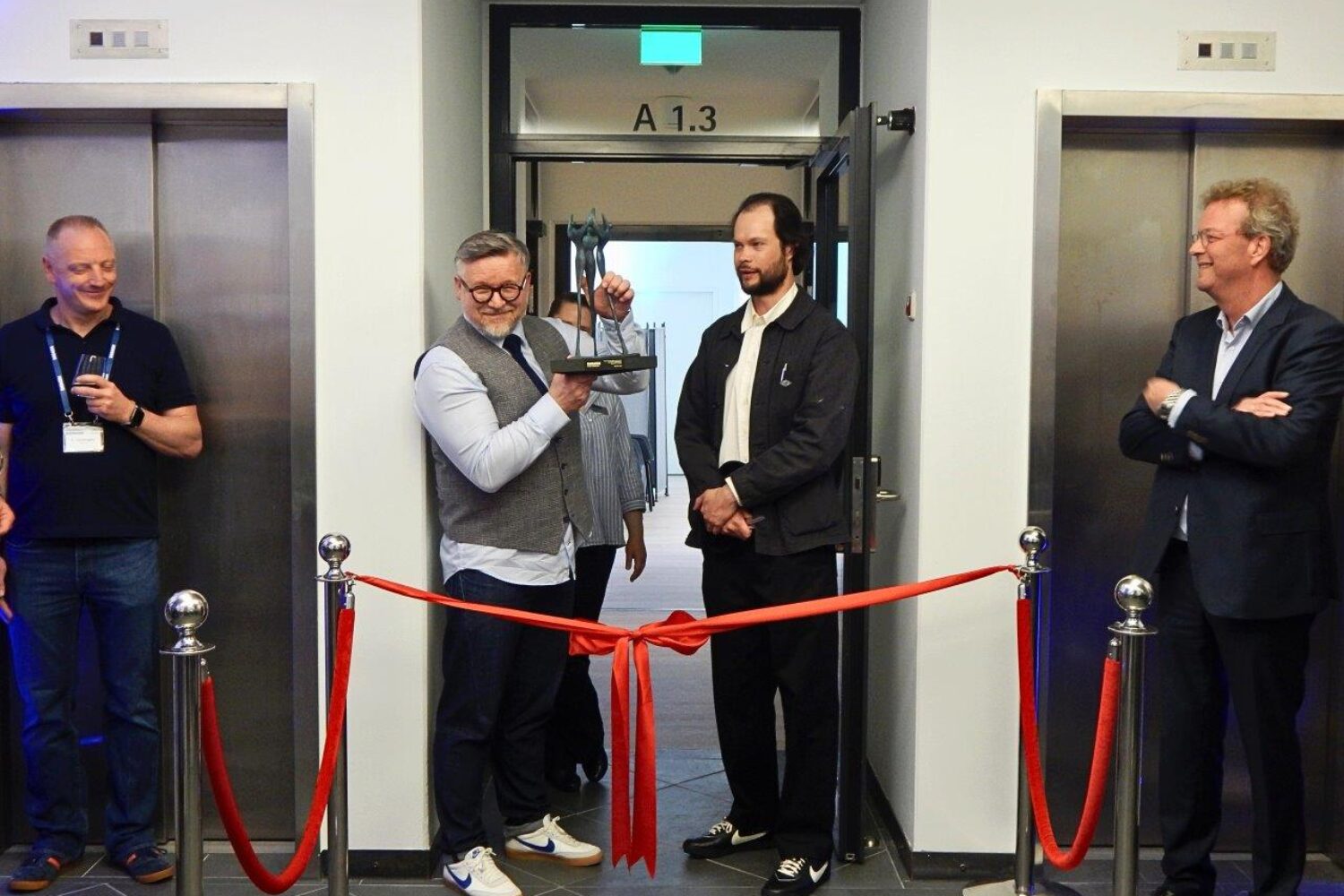 Damen Marine Components (DMC) has opened an office in Hamburg