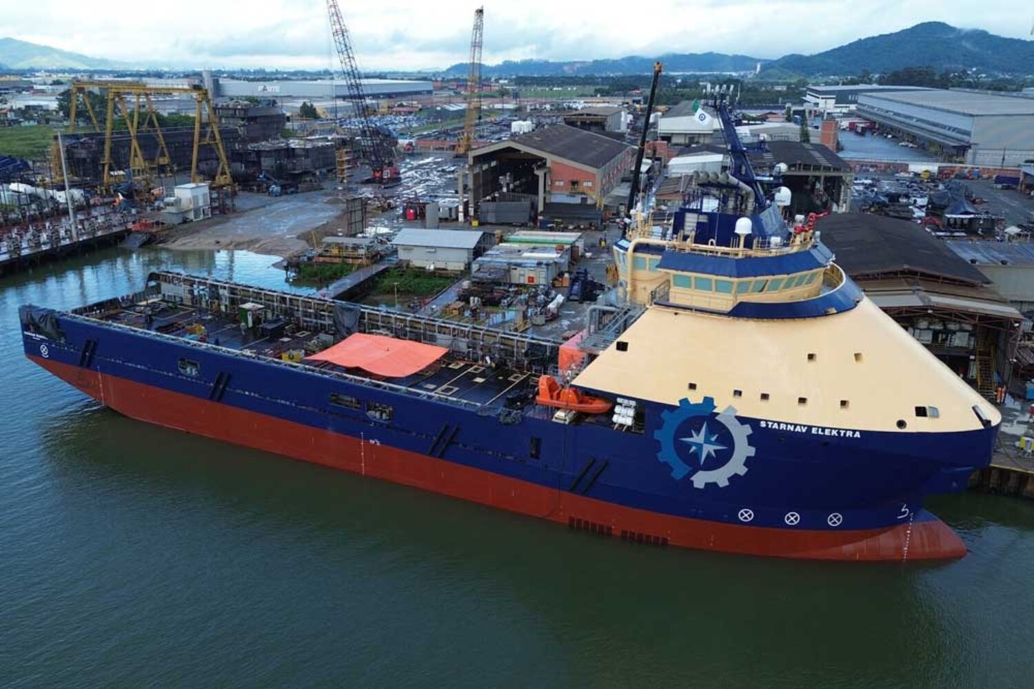 The “Starnav Elektra” is one of ten new offshore vessels fitted with Rolls-Royce engines