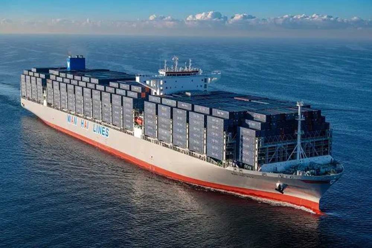 Container ship from Wan Hai