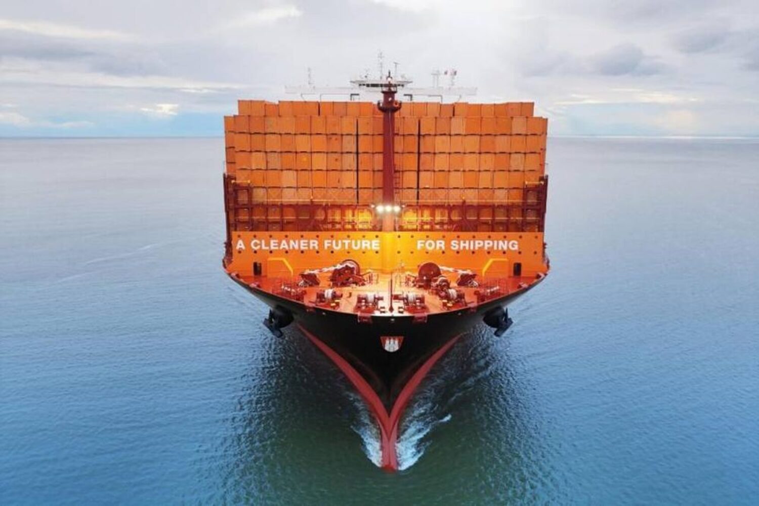 Hapag Lloyd ship