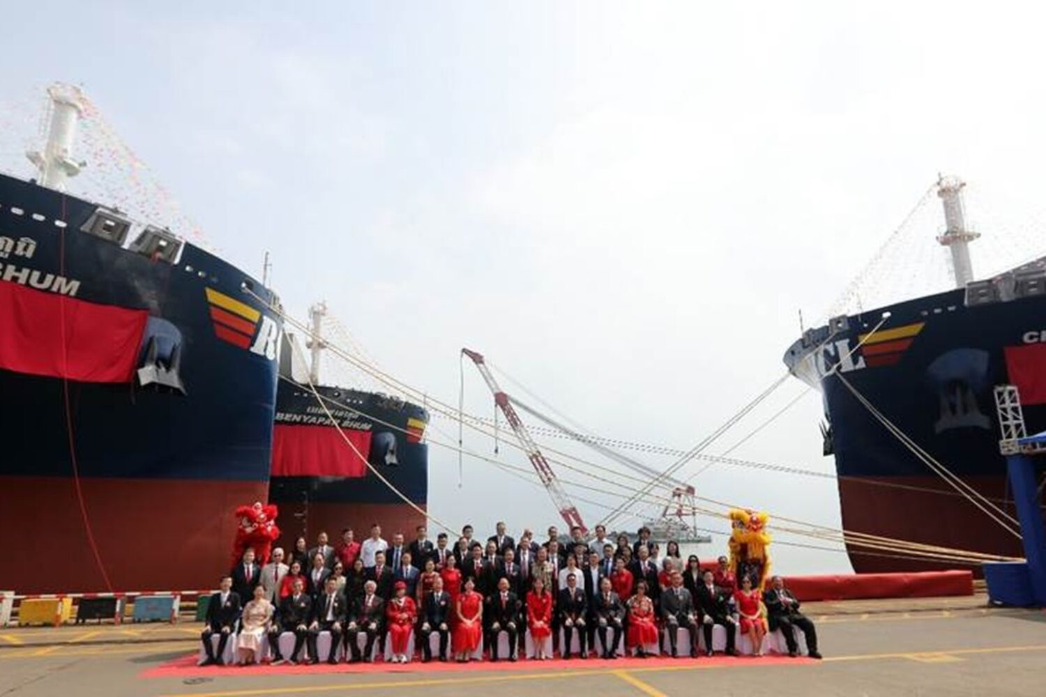The “Anitta Bhum”, “Benyapar Bhum” and “Chantisa Bhum” are the first three of a total of eight new 4,488 TEU container ships for RCL (© RCL)