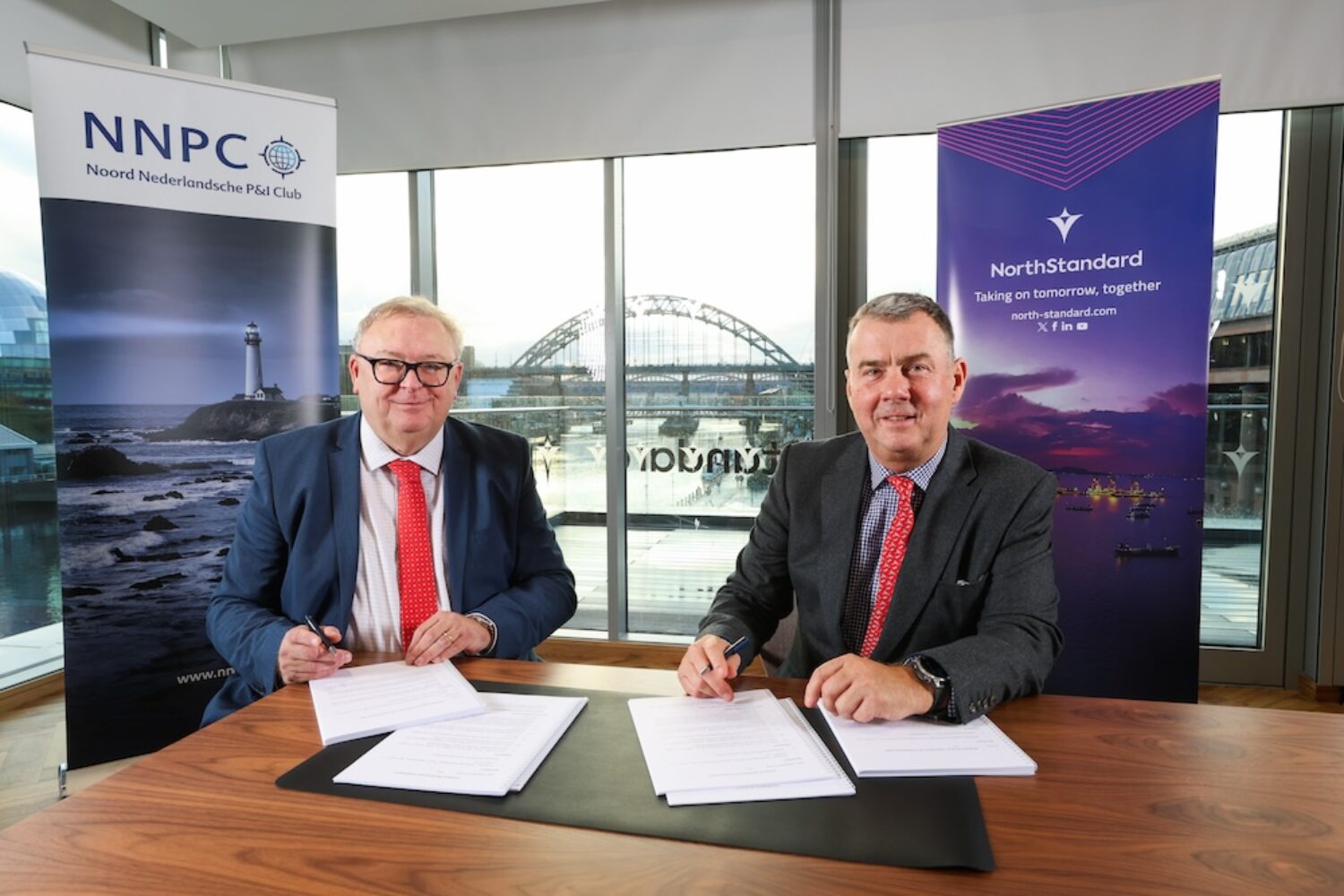 Rob Beets, Chairman of the Board of Directors at Noord Nederlandsche P&I Club, and Jeremy Grose, Managing Director, NorthStandard © CHRIS BOOTH PHOTOS