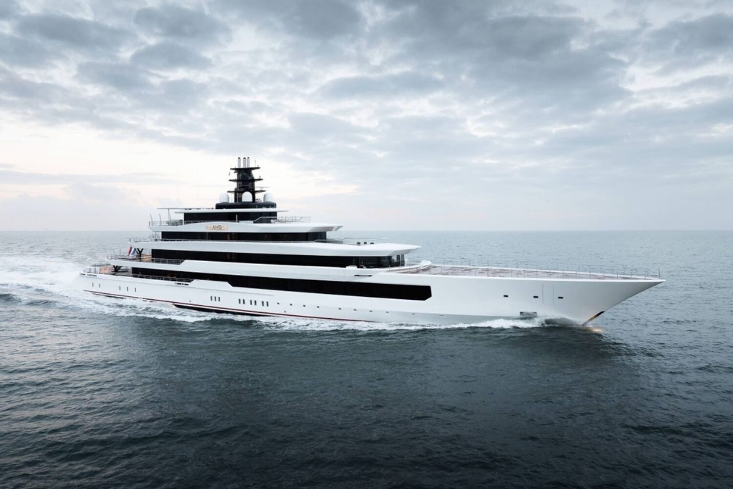 The 111 m yacht "Dreamboat" was delivered in the Netherlands